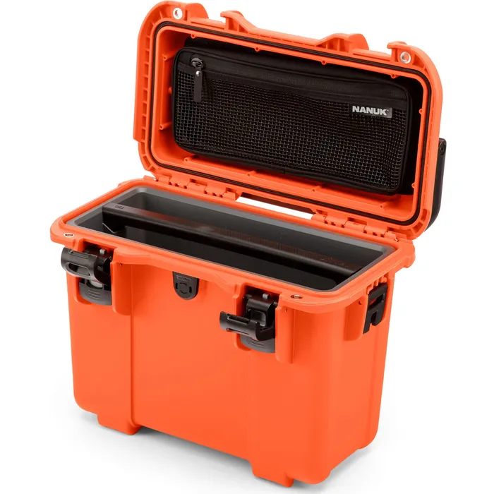 Trail 15 Compact Waterproof Hard Case - 15.9 L 16 Trail 15 Compact Waterproof Hard Case - 15.9 L