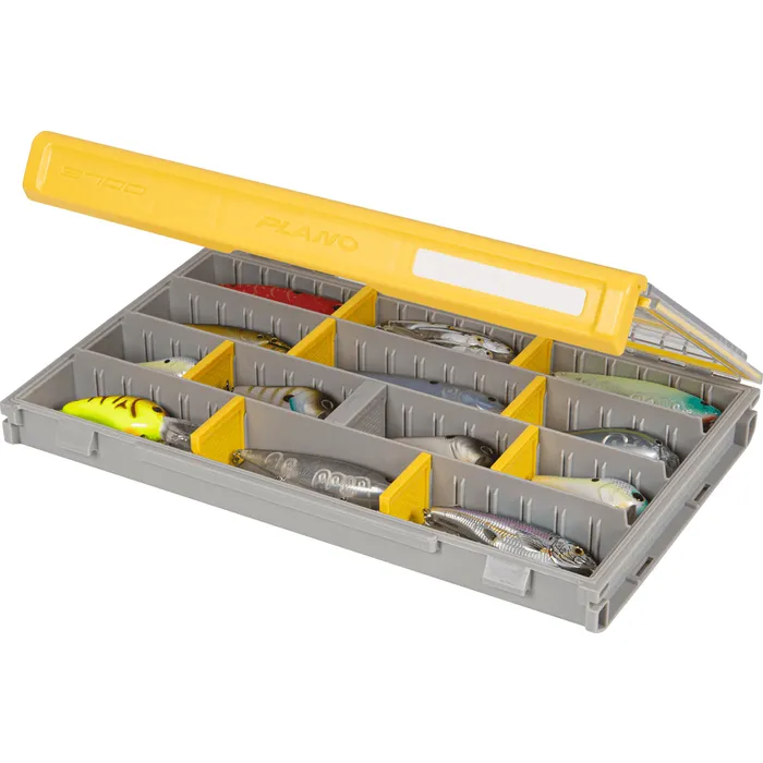 Edge 3700 Tackle Box 8 Edge 3700 Tackle Box